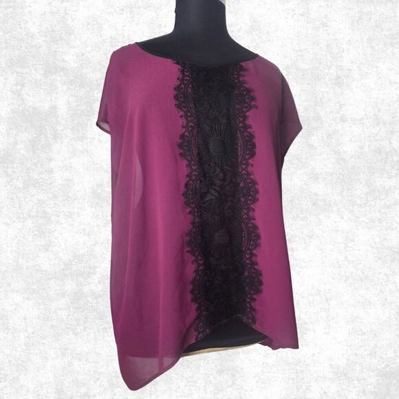Torrid Plum Sheer Lace Overlay Blouse – Plus Size 2 (18/20) Torrid Plum Sheer L - Picture 2 of 5